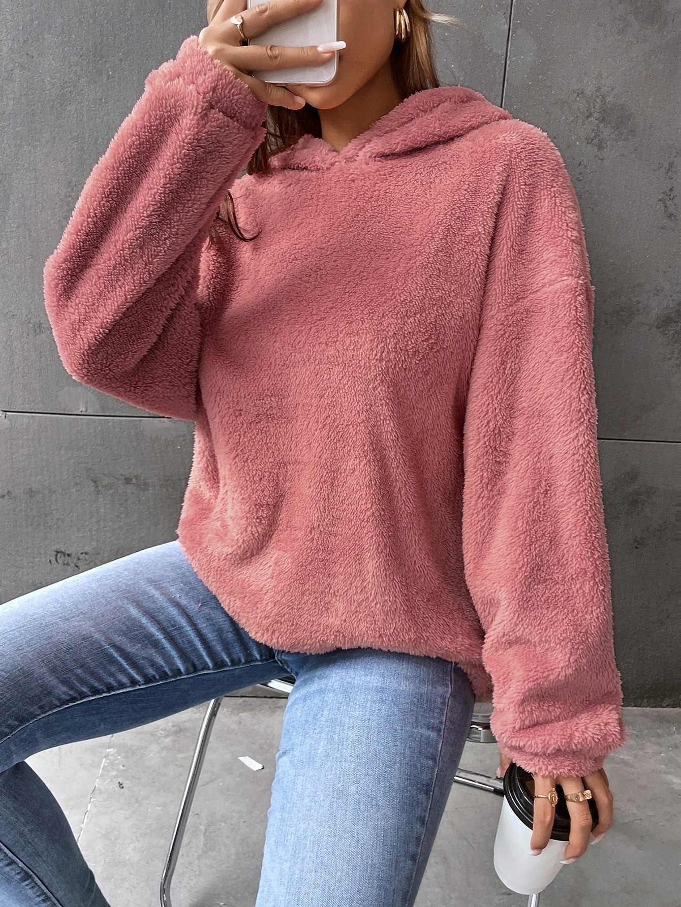Sweat à Capuche Féminin Hivernal Brun Douillet