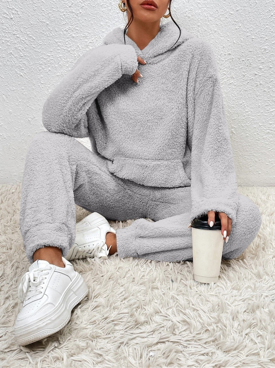 Ensemble Femme Confort - Tenue Polaire Douillette avec Capuche & Pantalon Molletonné - LuxeStyle