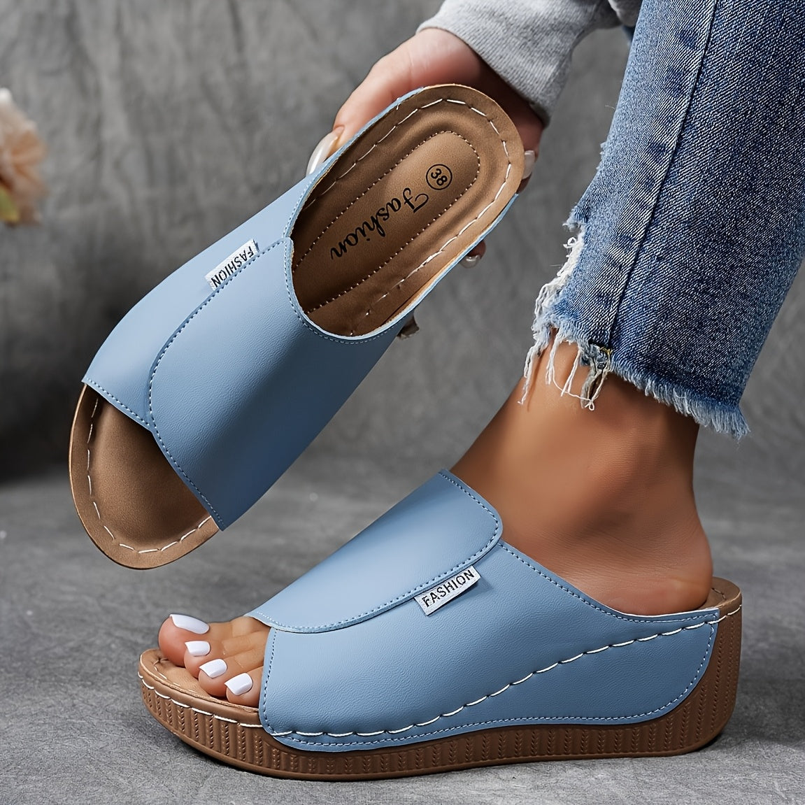 Sandales plates-formes cuir marine femme