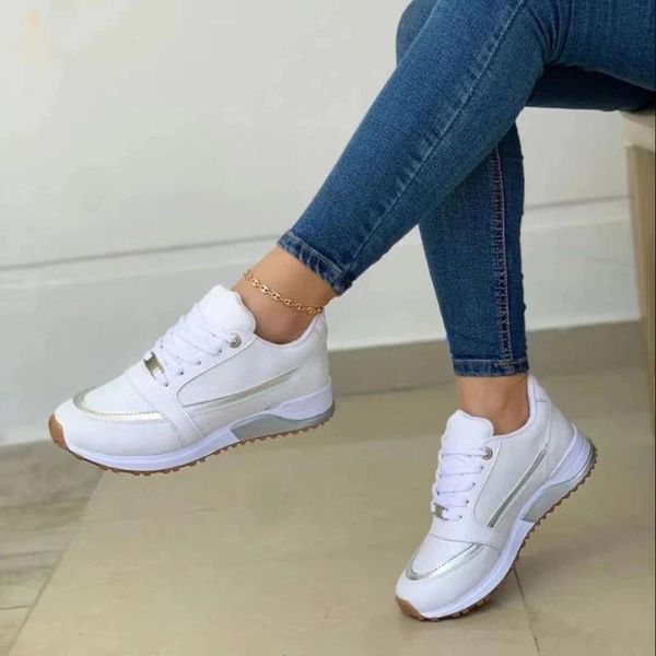 Baskets Femmes Bleu Foncé Sport