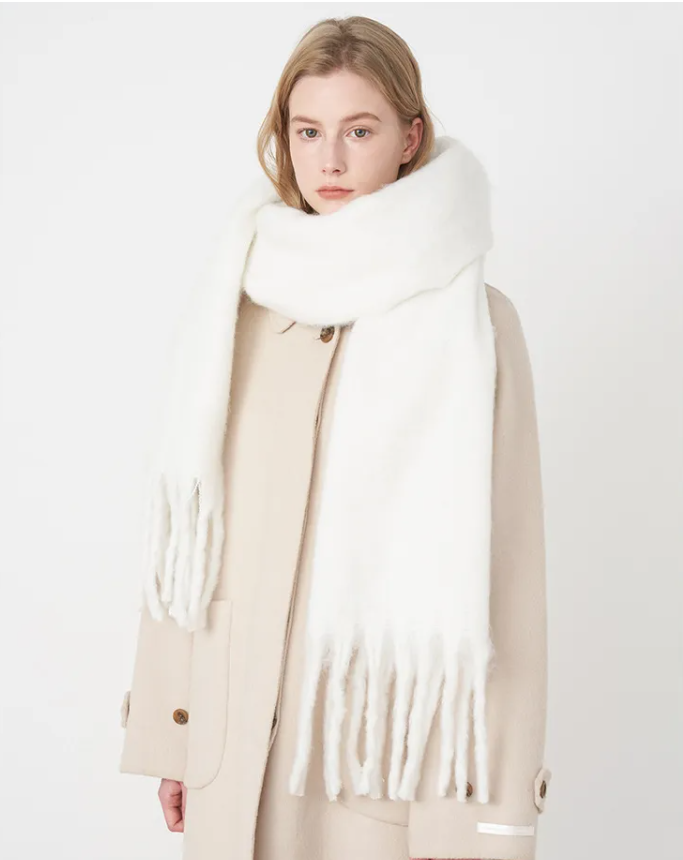 Écharpe douce et élégante pour femme - LuxeStyle