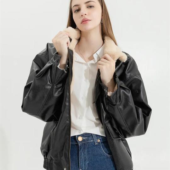 Manteau Hivernal Confortable avec Fourrure et Poches - LuxeStyle
