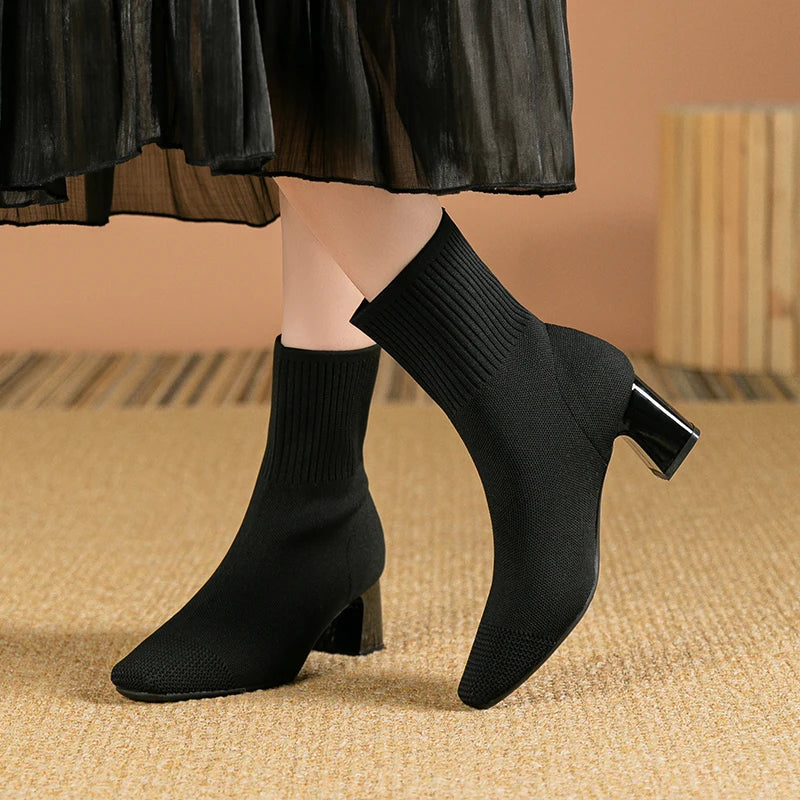Bottines Féminines à Talon Élégant avec Semelle Confortable pour Usage Daily