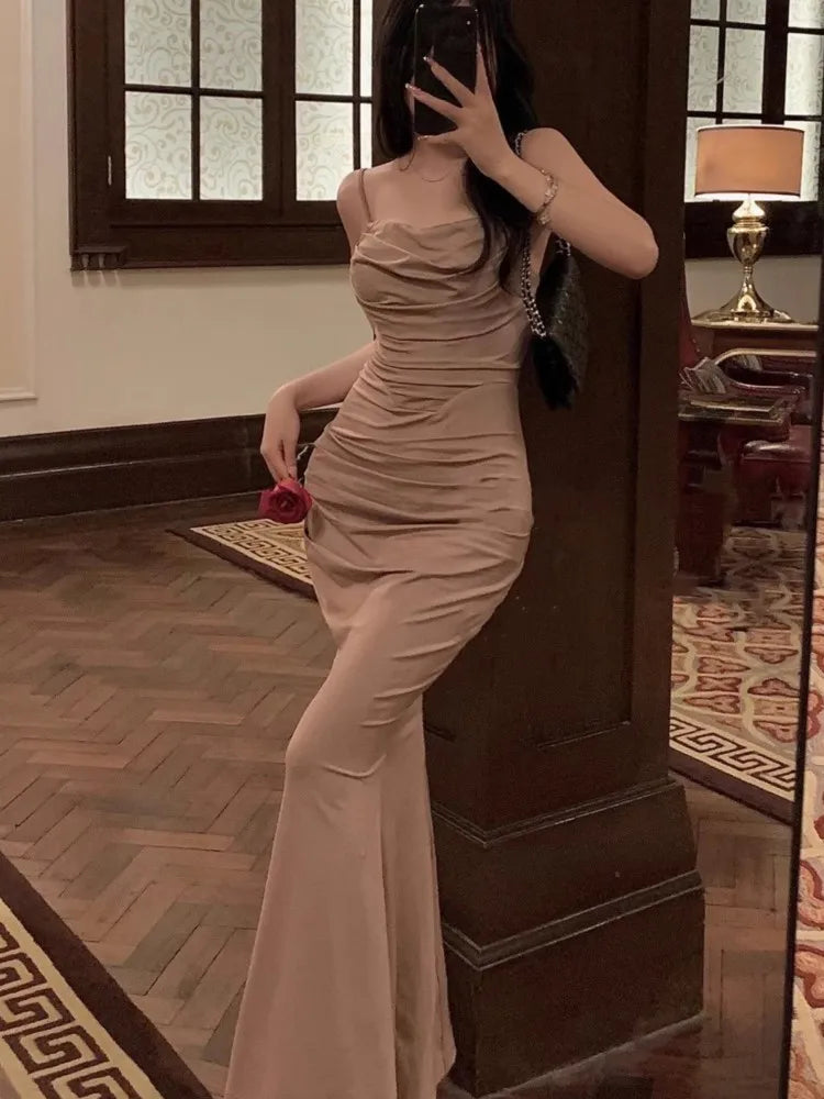 Robe de gala élégante blanche femme