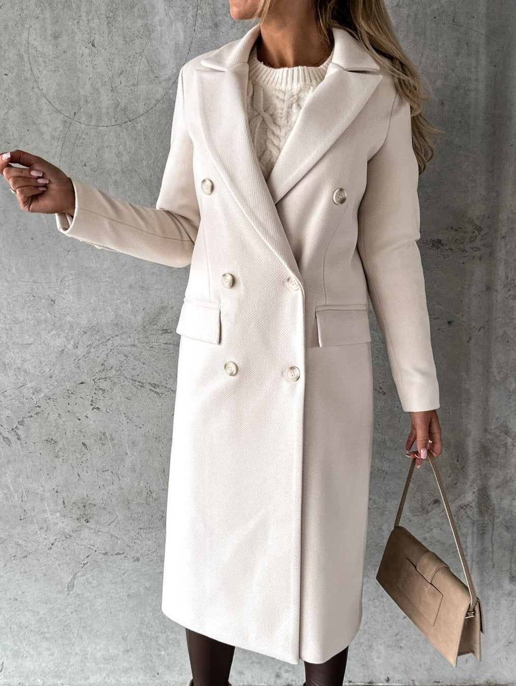 Manteau femme classique boutonné long