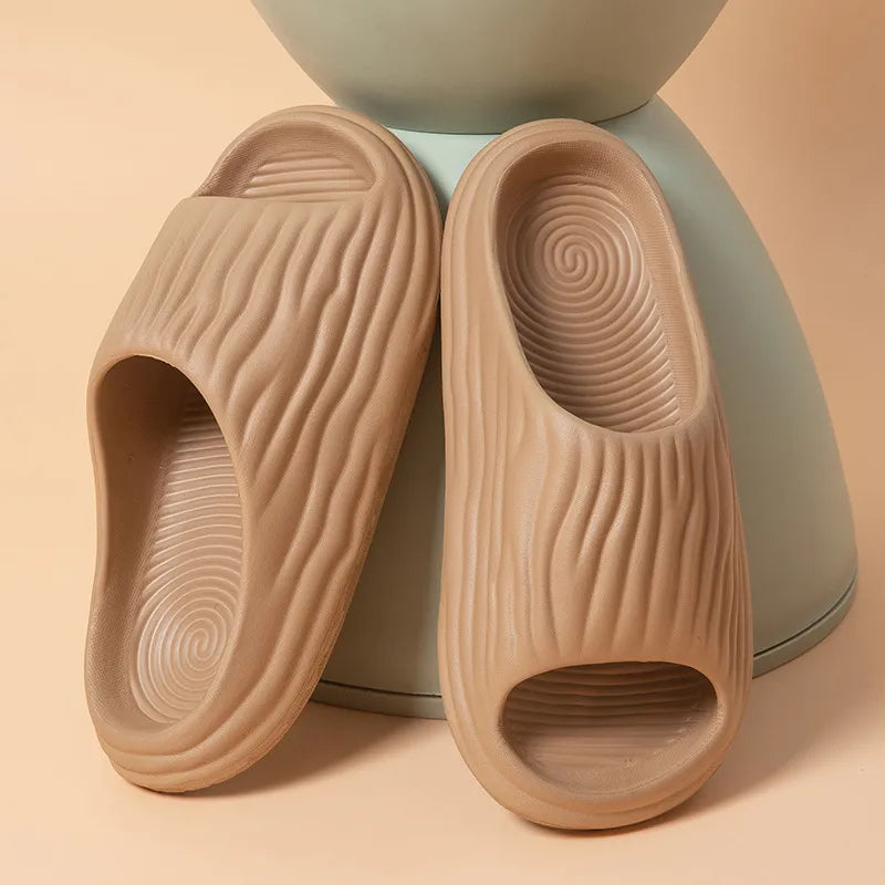 Chaussons Douillets Rayés Chic