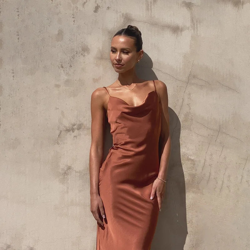 Robe Soirée Chic Brun pour Femme - LuxeStyle