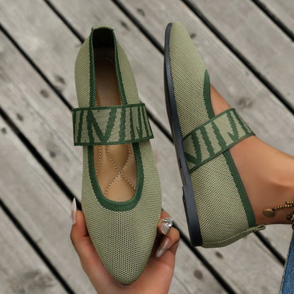 Chaussures plates noires élégantes femme géométrique