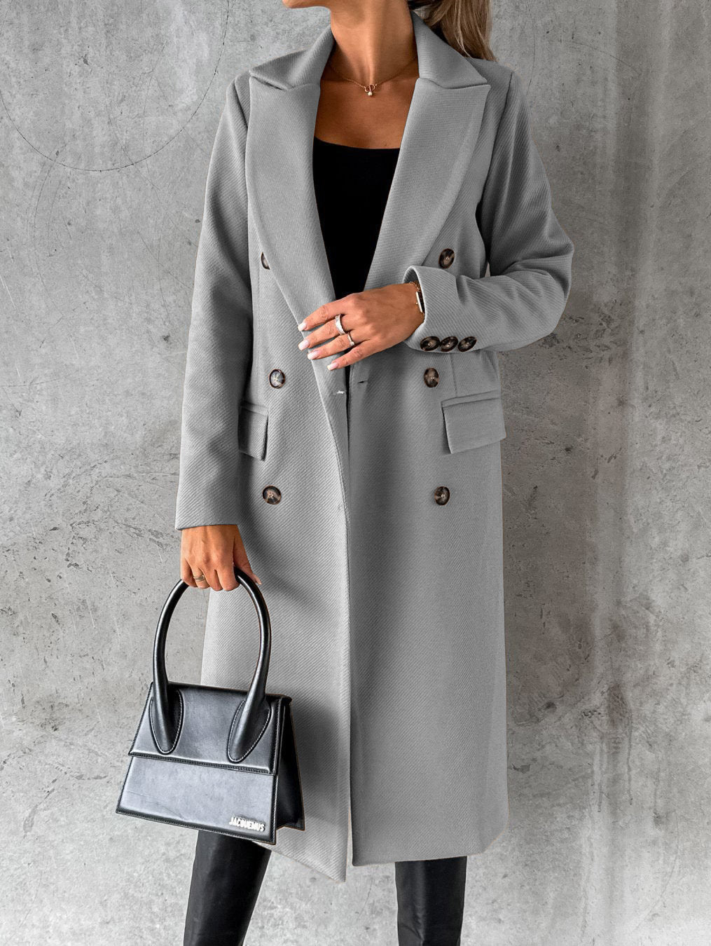Manteau femme classique boutonné long