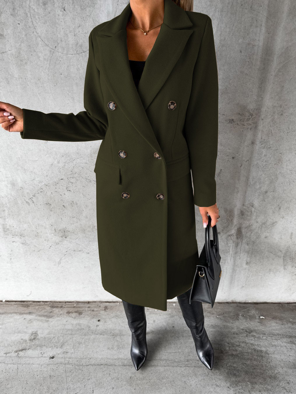 Manteau femme classique boutonné long