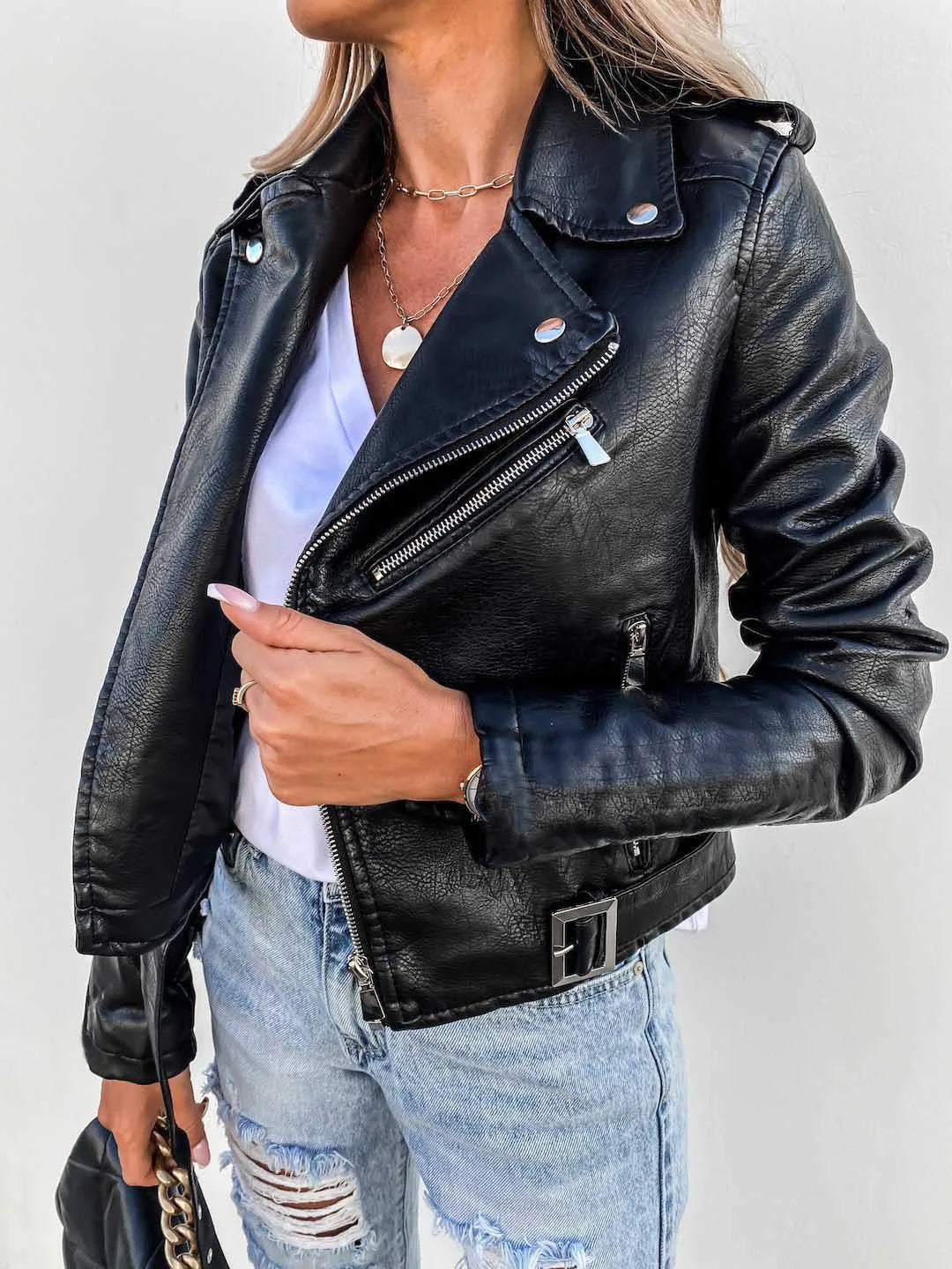 Veste Cuir Féminine Élégante - LuxeStyle