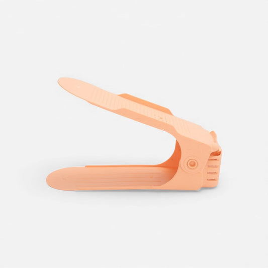 Support Chaussures Réglable et Pratique - LuxeStyle