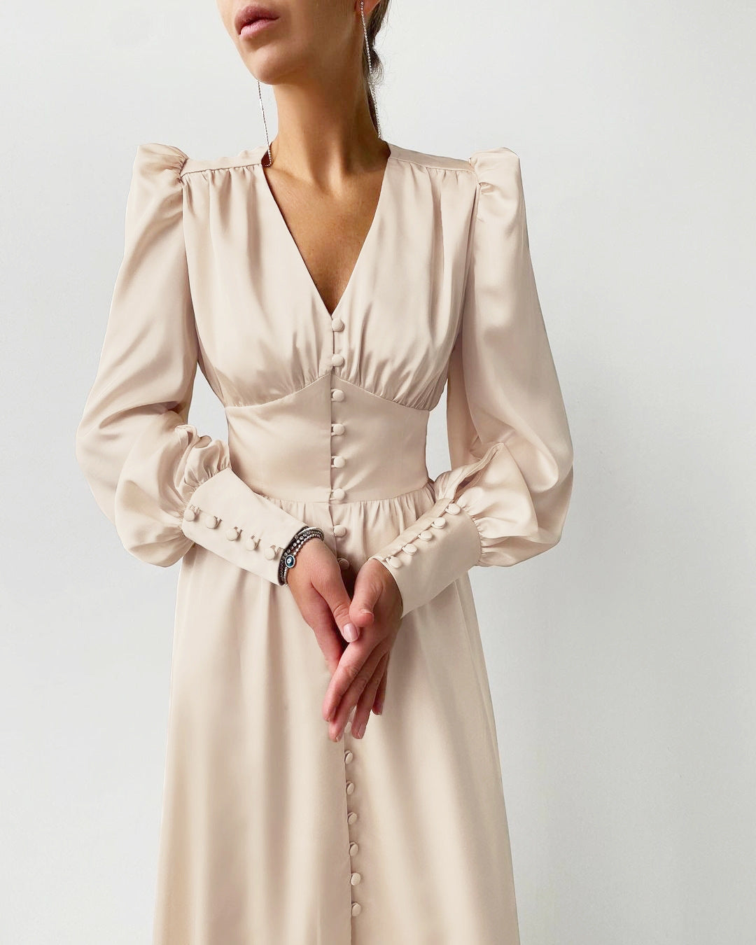 Arya™ – Robe Longue Femme Élégante en Satin Polyvalente