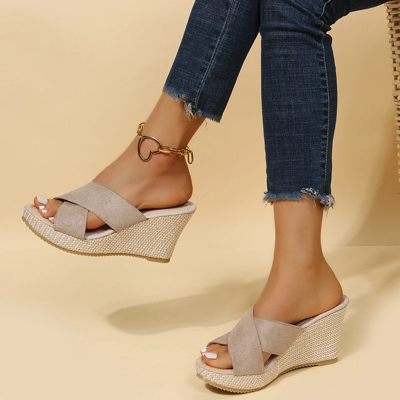 Sandales plateshautes noir femme tendance
