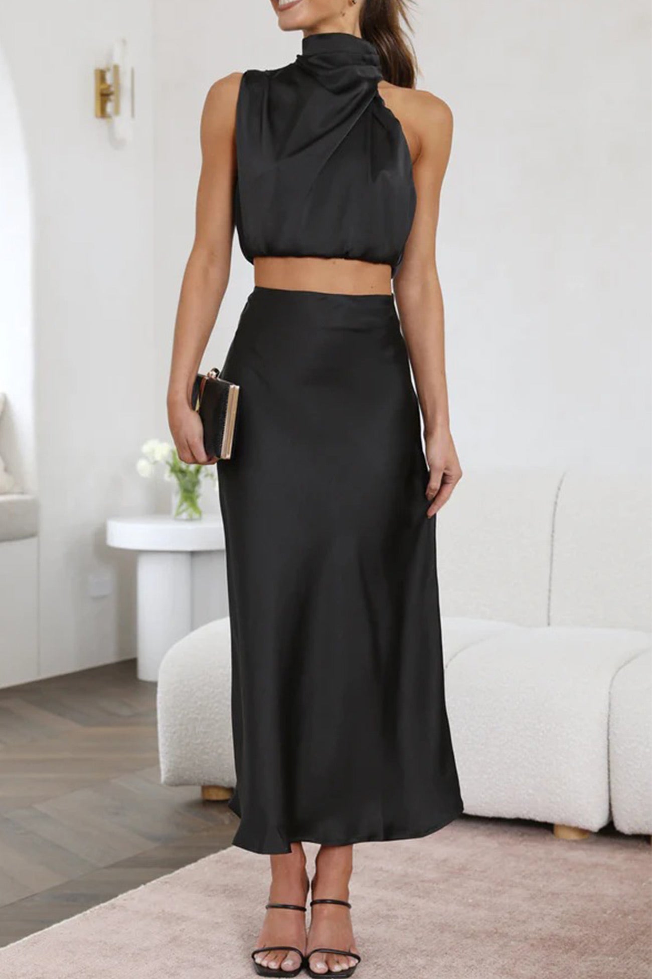 Robe de soirée en satin femme élégante sans manches beige