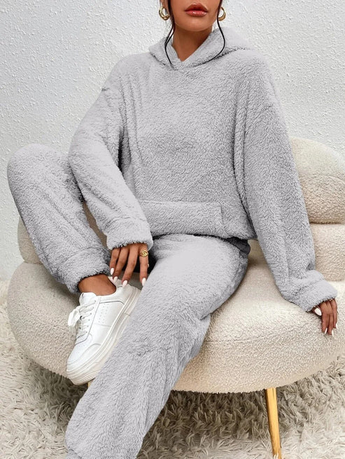 Survêtement Féminin Confortable avec Capuche et Pantalon