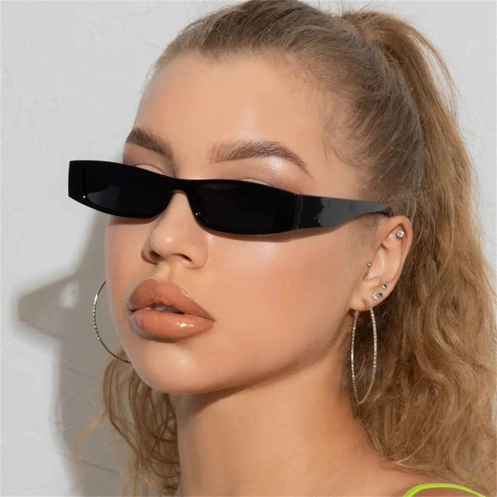 Vera - Lunettes de soleil carrées rétro avec protection solaire - LuxeStyle