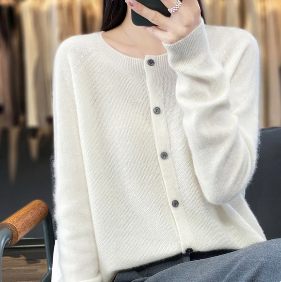 Gilet femme vert foncé en laine épaisse boutonné