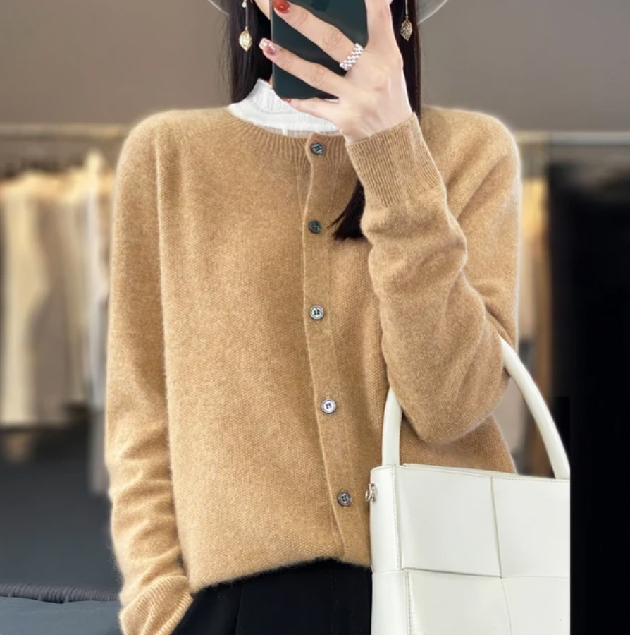 Gilet femme vert foncé en laine épaisse boutonné