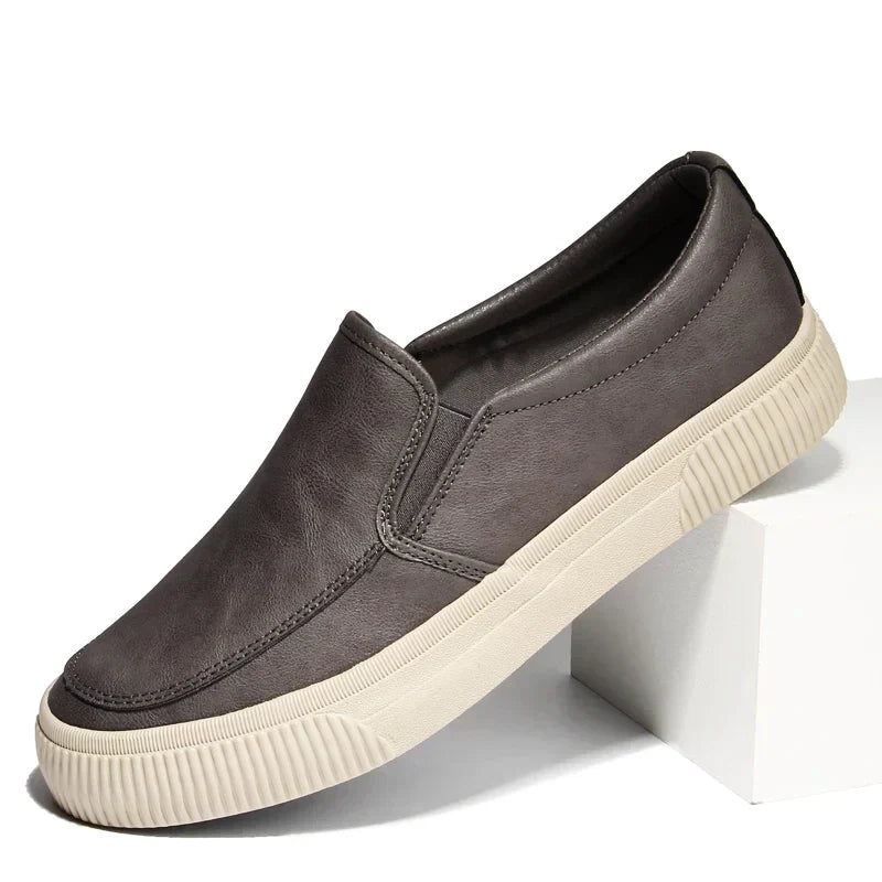 CuirFlex™ – Mocassins Hommes Cuir Élégant Confort Supérieur et Durable