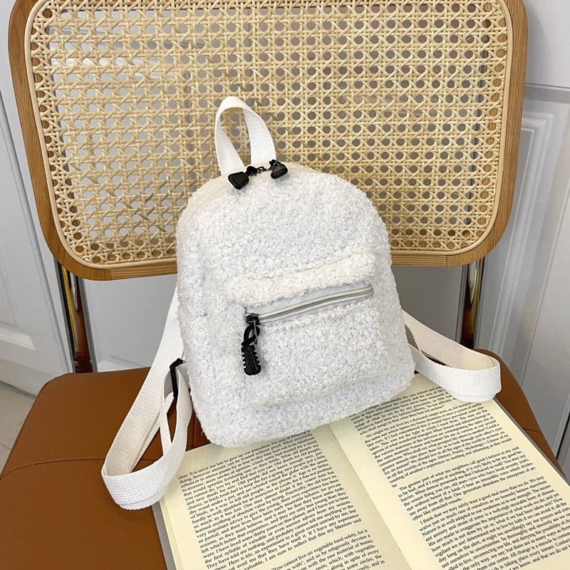 Sac À Dos Féminin Pratique avec Bretelles Adjustables - LuxeStyle
