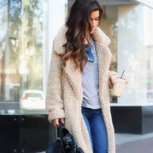 Manteau femme hivernal doux en faux cuir beige - LuxeStyle