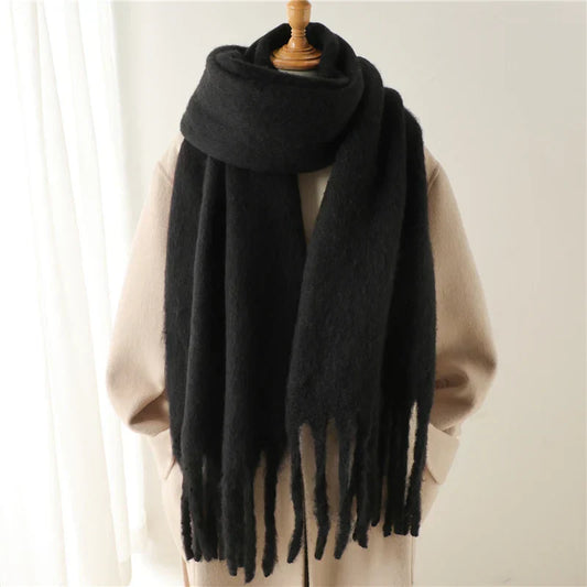 Écharpe Femme Hiver Douce et Chic avec Franges - LuxeStyle