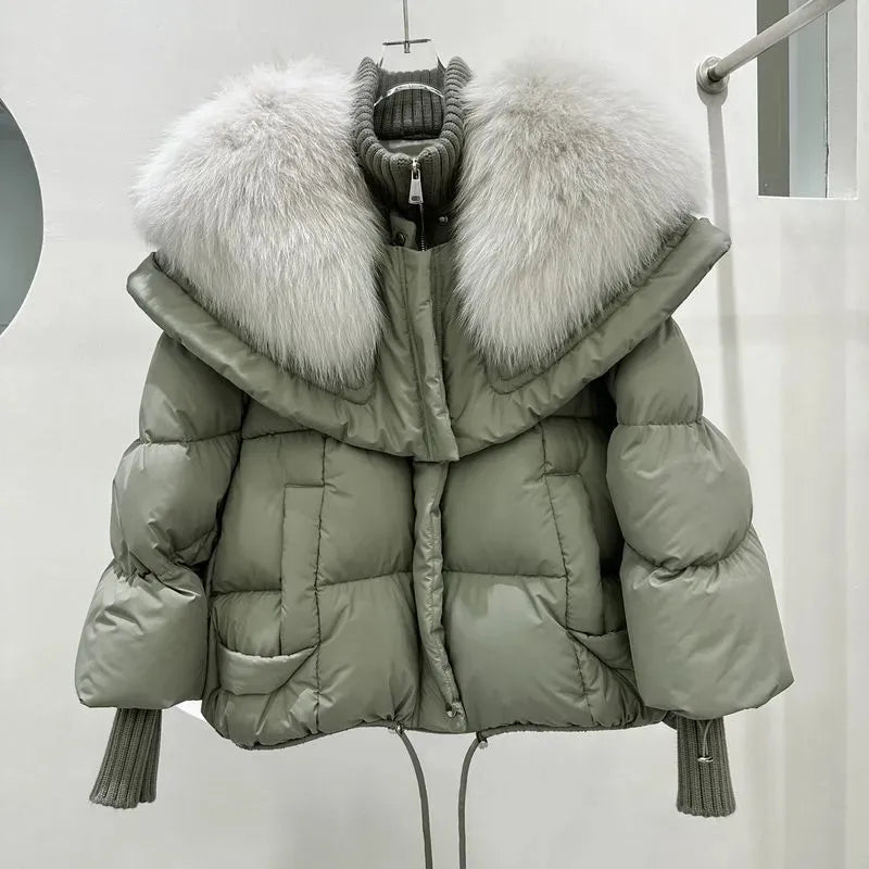 Parka Femme Hiver Élégante avec Capuchon et Fermeture Éclair - LuxeStyle