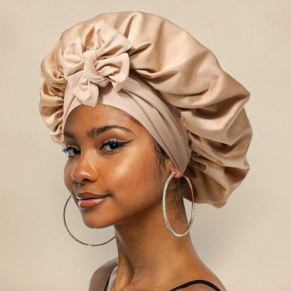 Turban Femme Élégant en Satin Beige - LuxeStyle