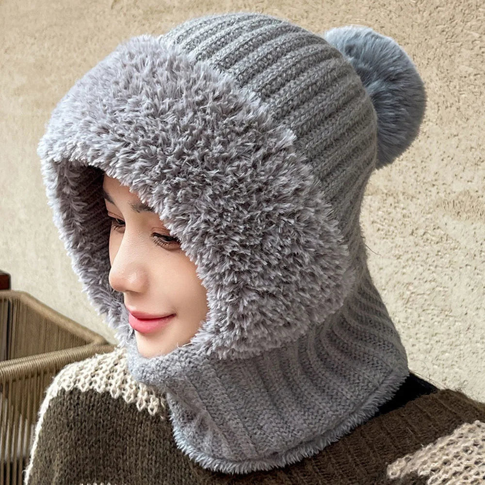 Bonnet Féminin avec Écharpe Intégrée Hiver