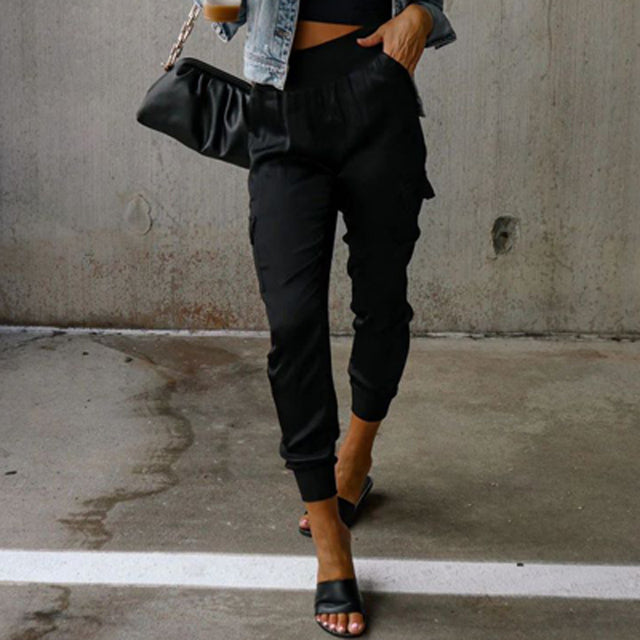 Pantalon femme satin luxe cargo tendance