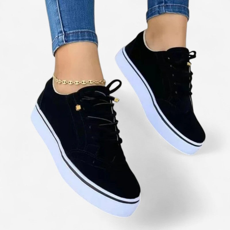 Baskets Confort Plates avec Lacets et Bout Arrondi - LuxeStyle
