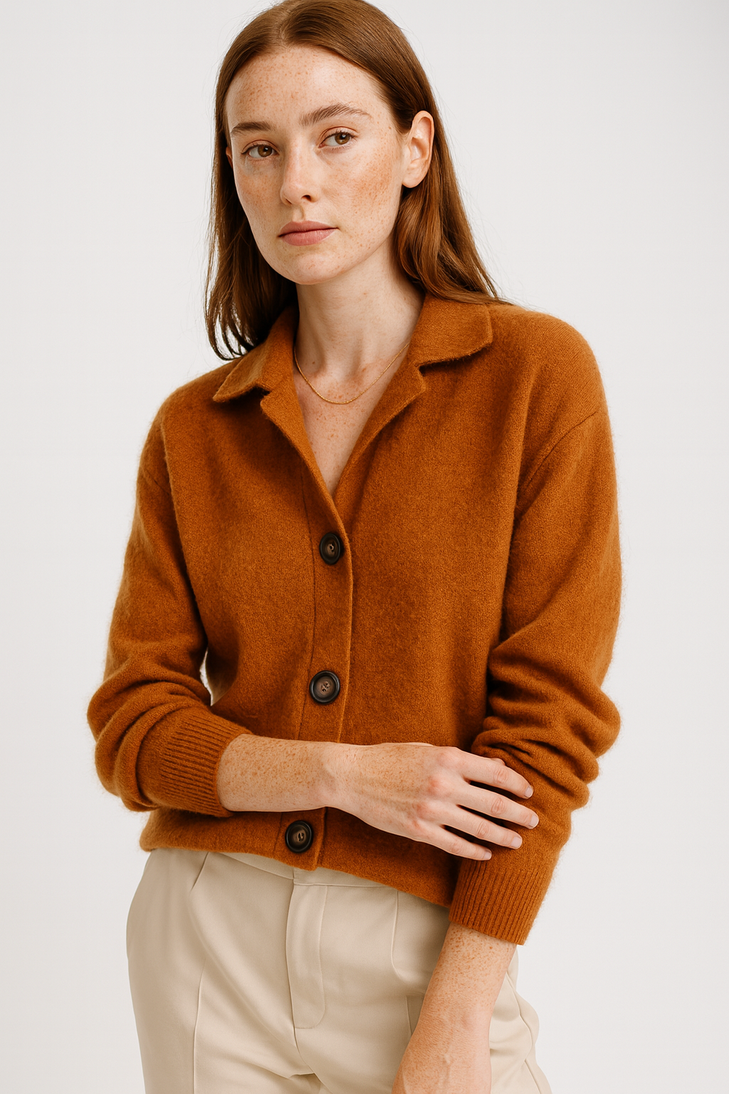 Gilet en maille polie à col pour femme