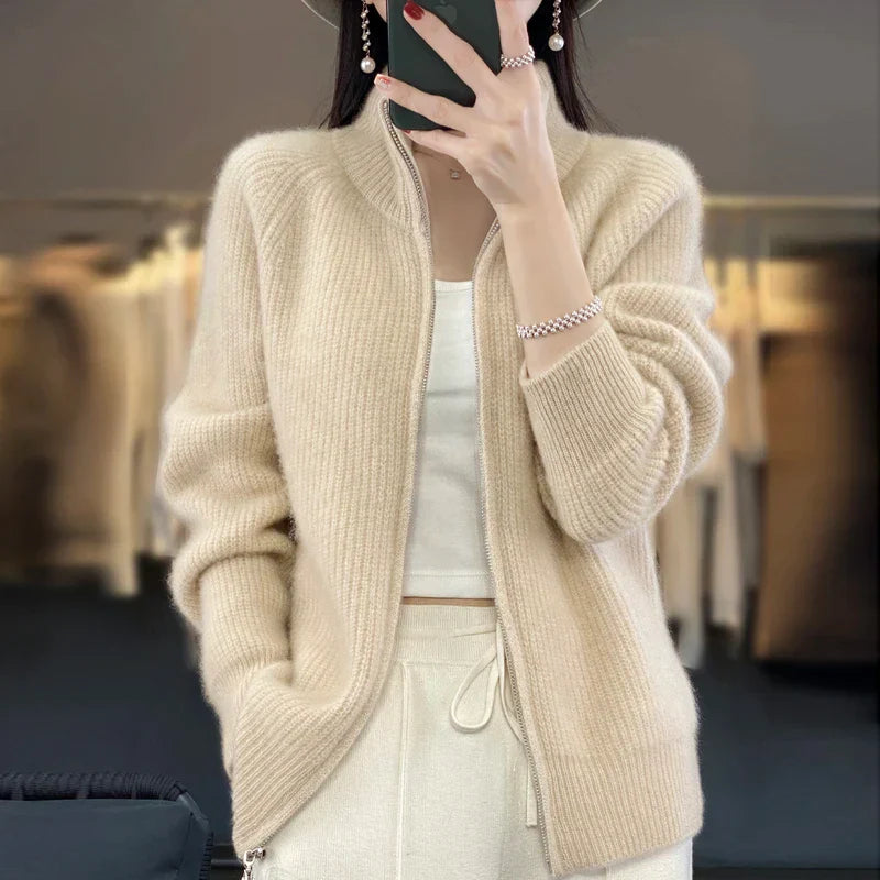 Gilet zippé à col roulé épais pour femme