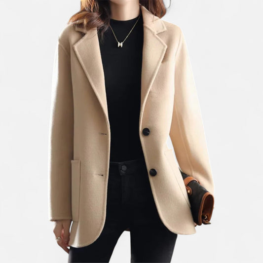 Manteau court en laine style blazer pour femme