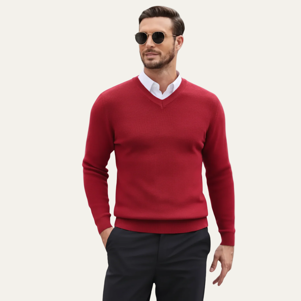 Pull col V en maille lisse pour homme