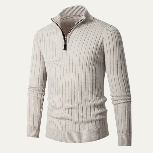 Pull homme à col montant zippé et coupe ajustée