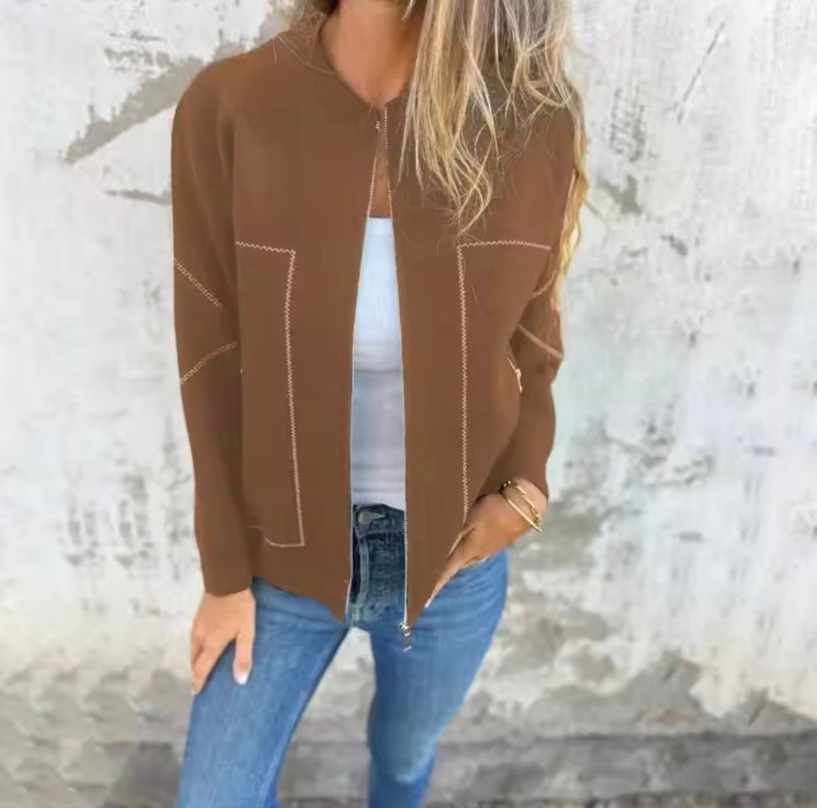 Veste Hivernale Féminine – Manteau Étanche et Isolant pour Femme
