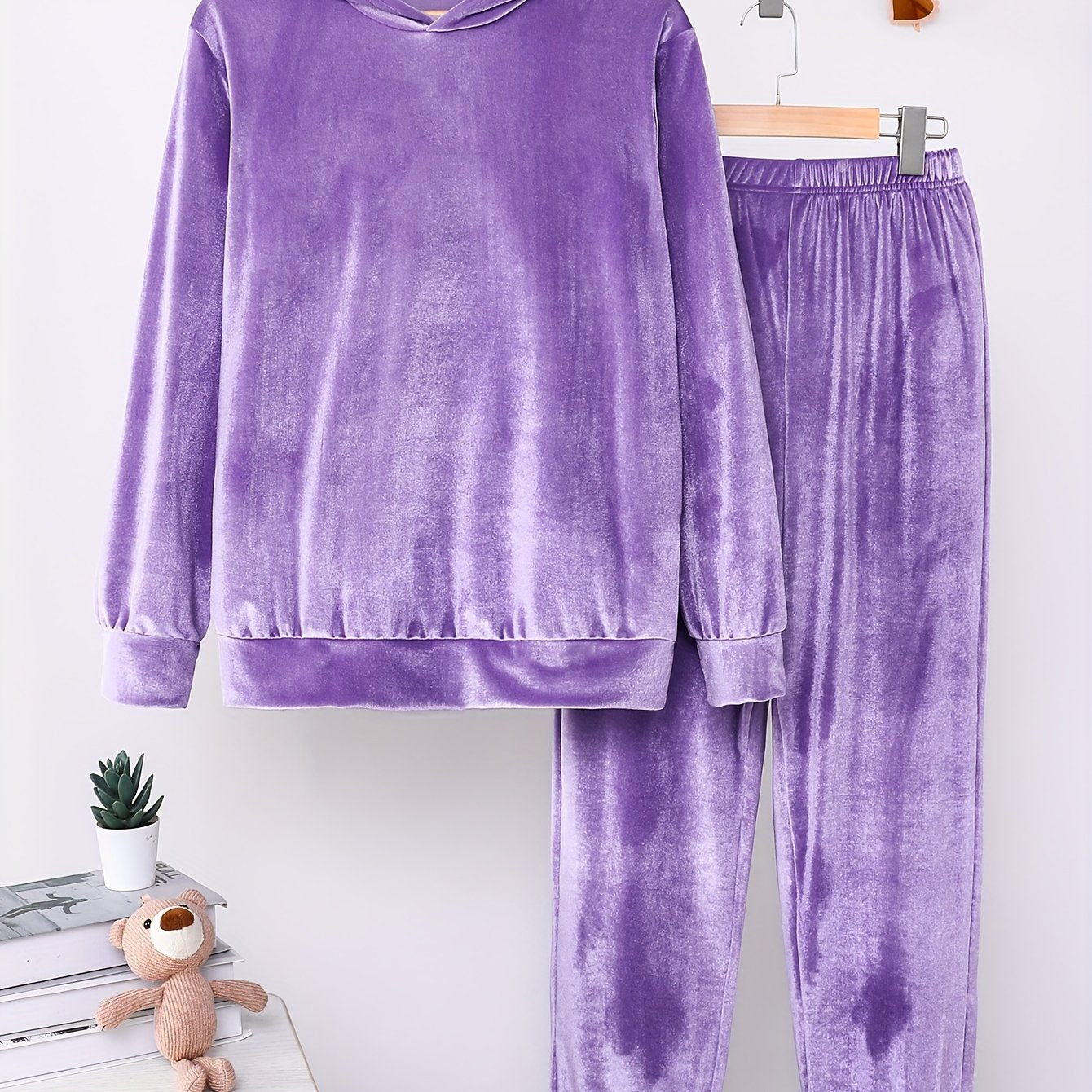 Tenue de Sport Femme Confortable avec Pantalon et Sweat à Capuche