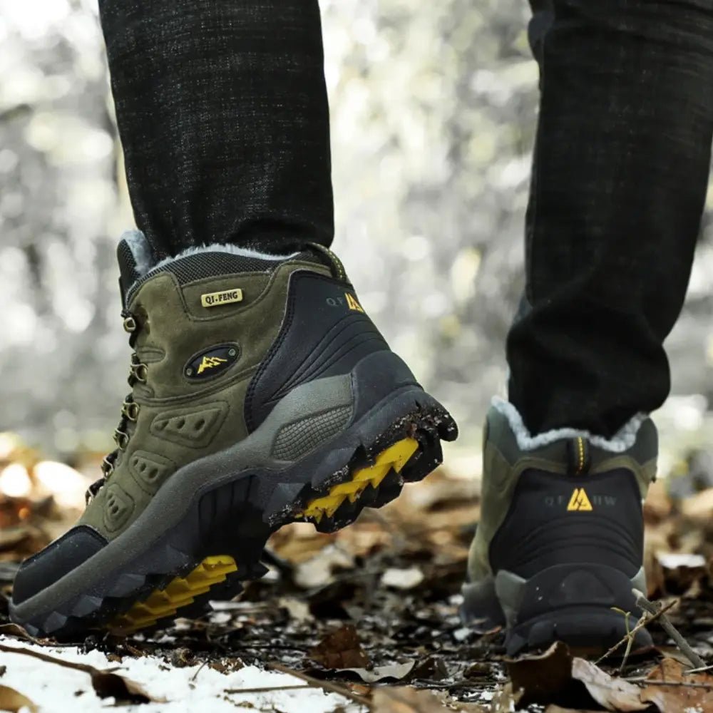 Bottes de marche étanches brunes homme