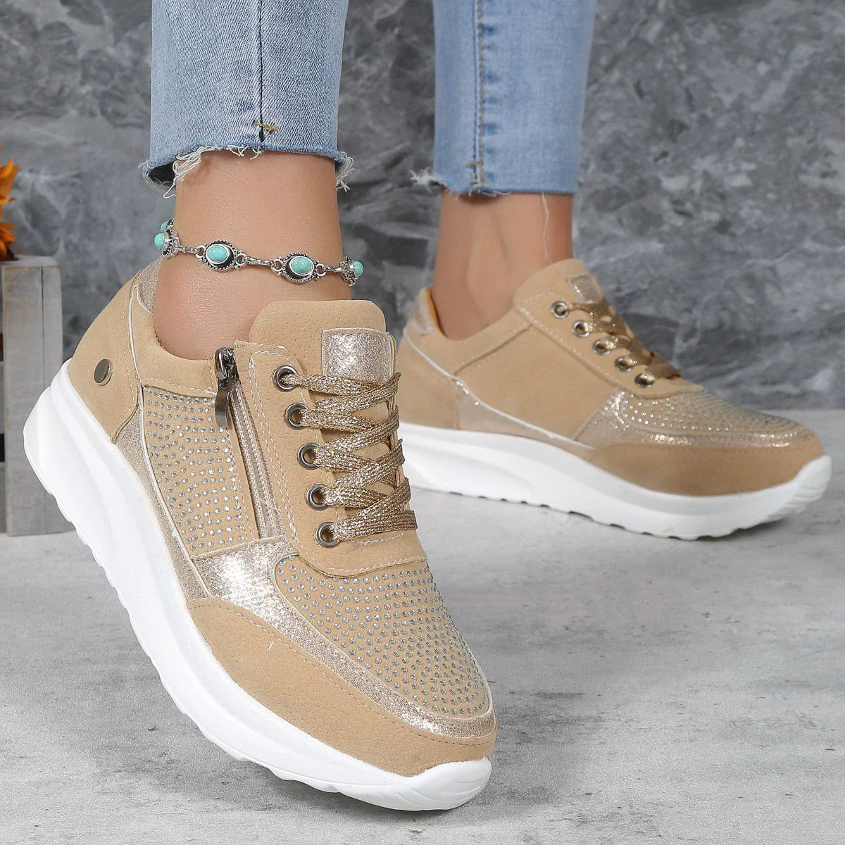 Chaussures running féminines beige ajustables - LuxeStyle