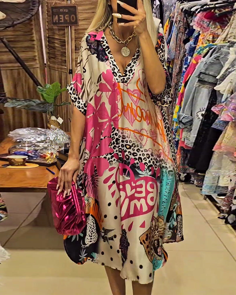 Robe Femme Chic - Robe Longue Soirée avec Décolleté Profond, Imprimé Animé & Silhouette Fluid - LuxeStyle