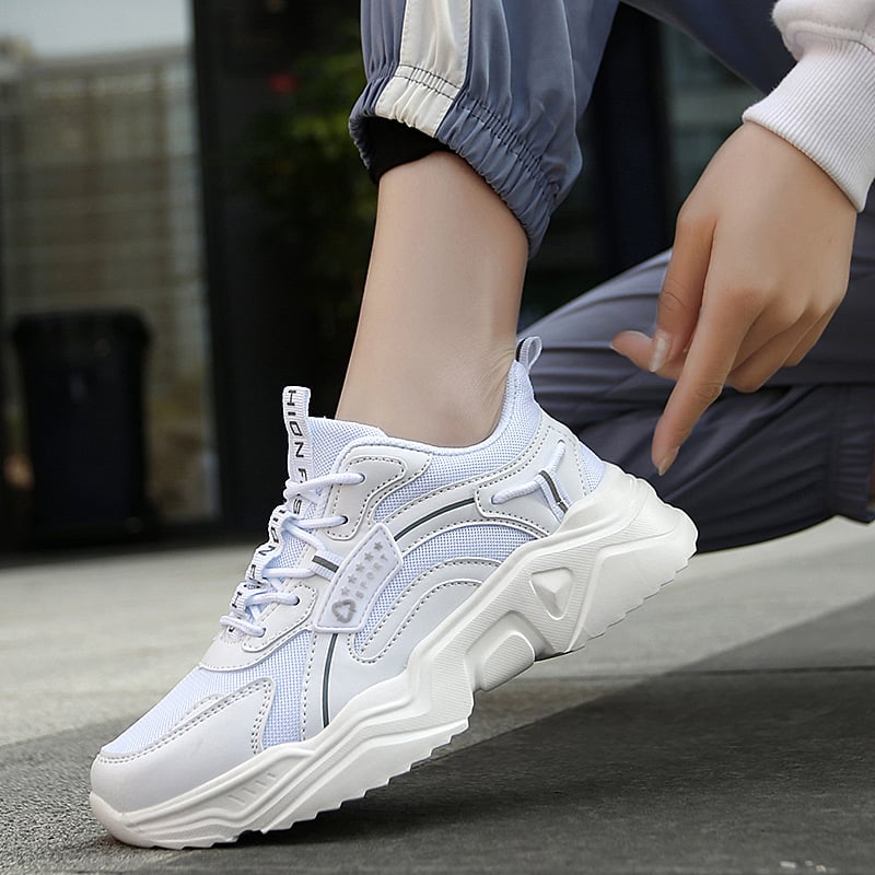 Baskets Féminines Confort – Sneakers Sport Mesh avec Détail Cuir