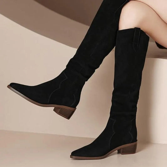 Bottes Hautes Élégantes au Style Chic et Raffiné - LuxeStyle