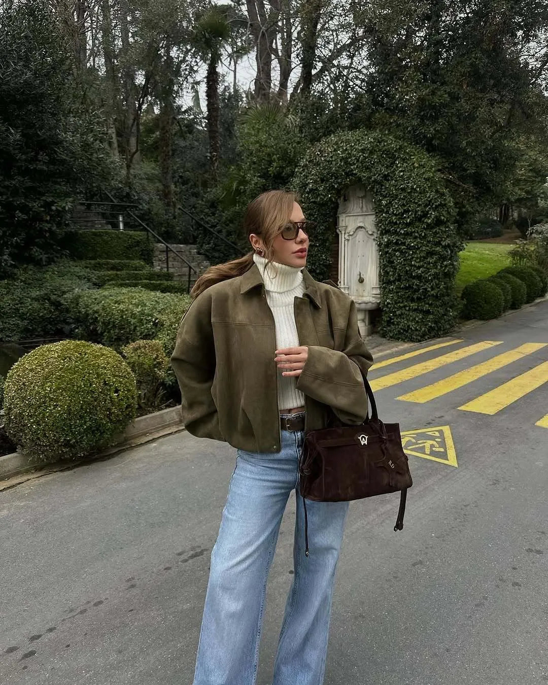 Veste Cuir Féminine Oversize – Blouson Chic Confortable en Daim Doux - LuxeStyle