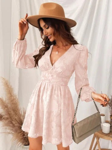 Robe Été Raccourcie pour Femme avec Col Décolleté - LuxeStyle