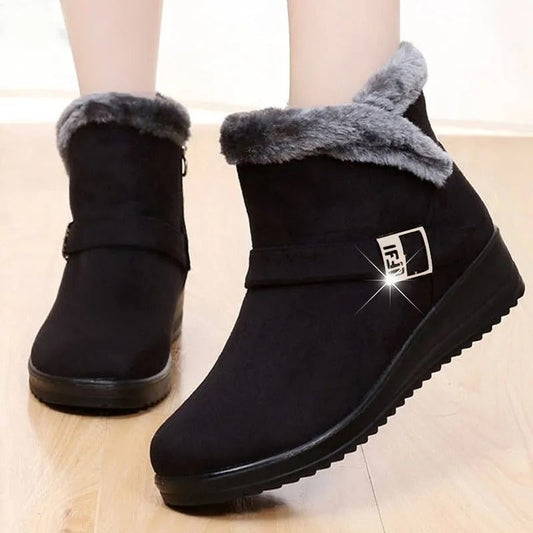 Bottes Hiver Chic à Talon Élégant - LuxeStyle