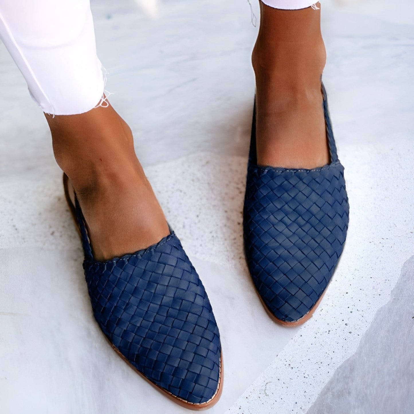 Chaussures Femme Élégantes - Tressage Raffiné, Bout Pointu & Fermeture Réglable
