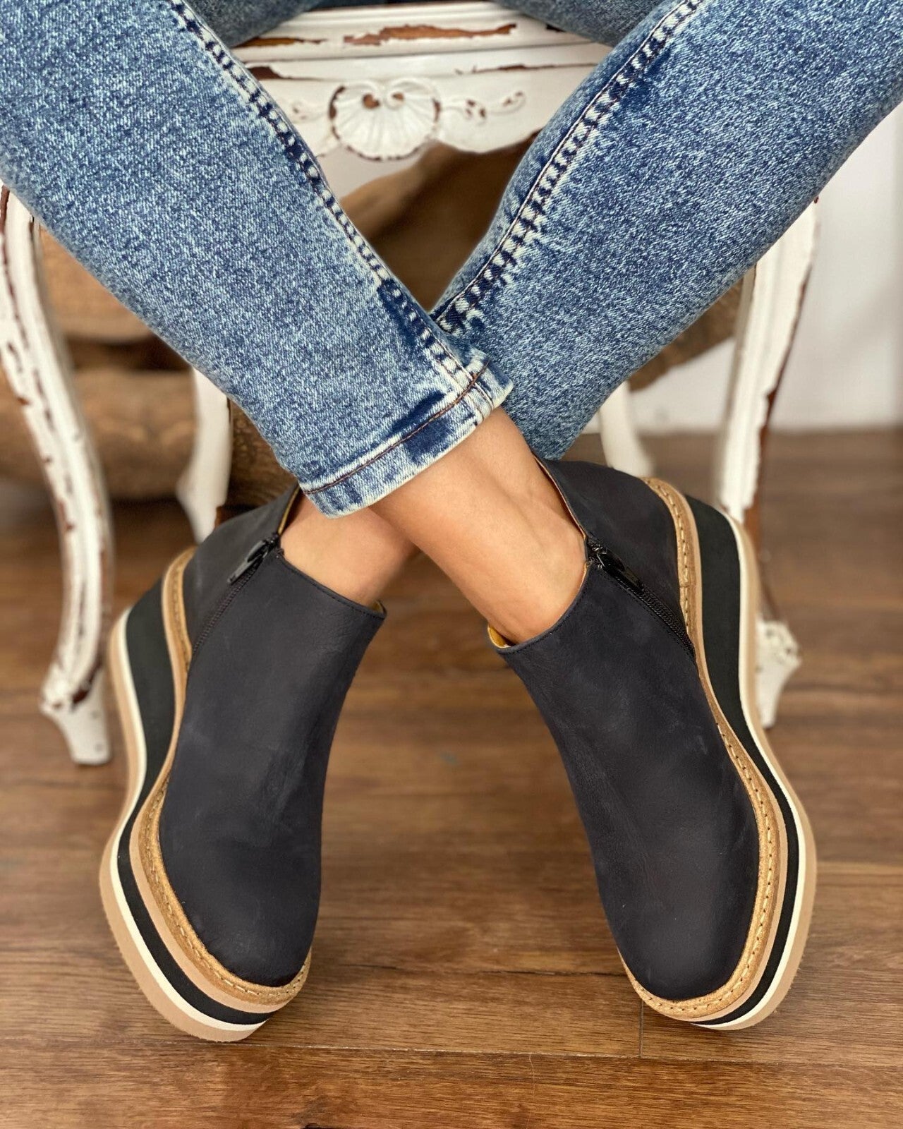 Chaussures Femmes Confort & Chic - Souliers Orthopédiques Faites Main - LuxeStyle
