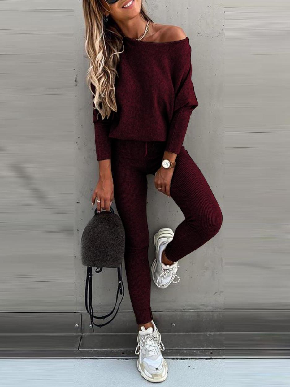 Tenue Féminine Noir Relaxe avec Pantalon Jogging